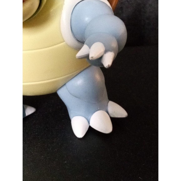 Pokémon Blastoise Deluxe Battle Feature Action Figure 2019 WCT 2020 Nintendo - Picture 3 of 5
